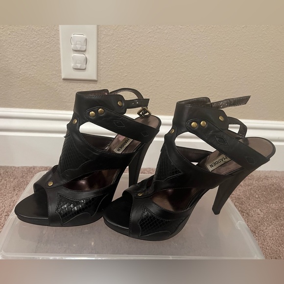 Bundle deal High heels size 7 good condition 6 pairs total - Picture 6 of 17